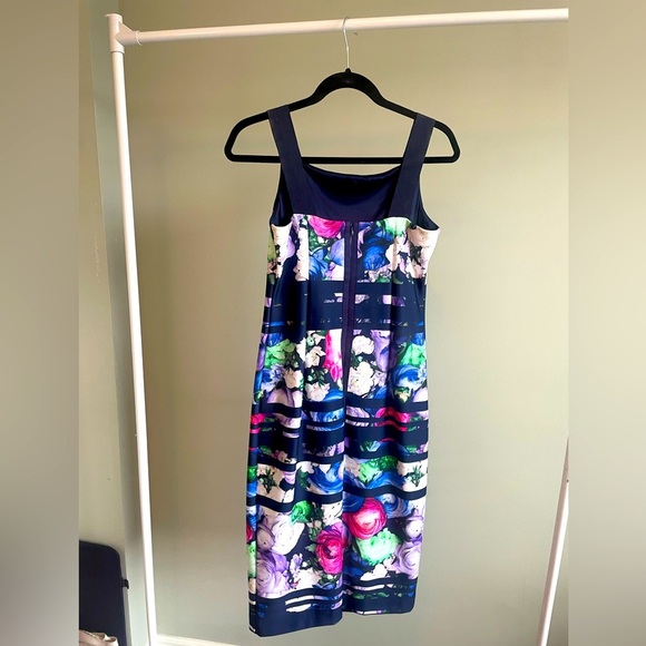 Adrianna Papell floral dress size 4 - Picture 2 of 3